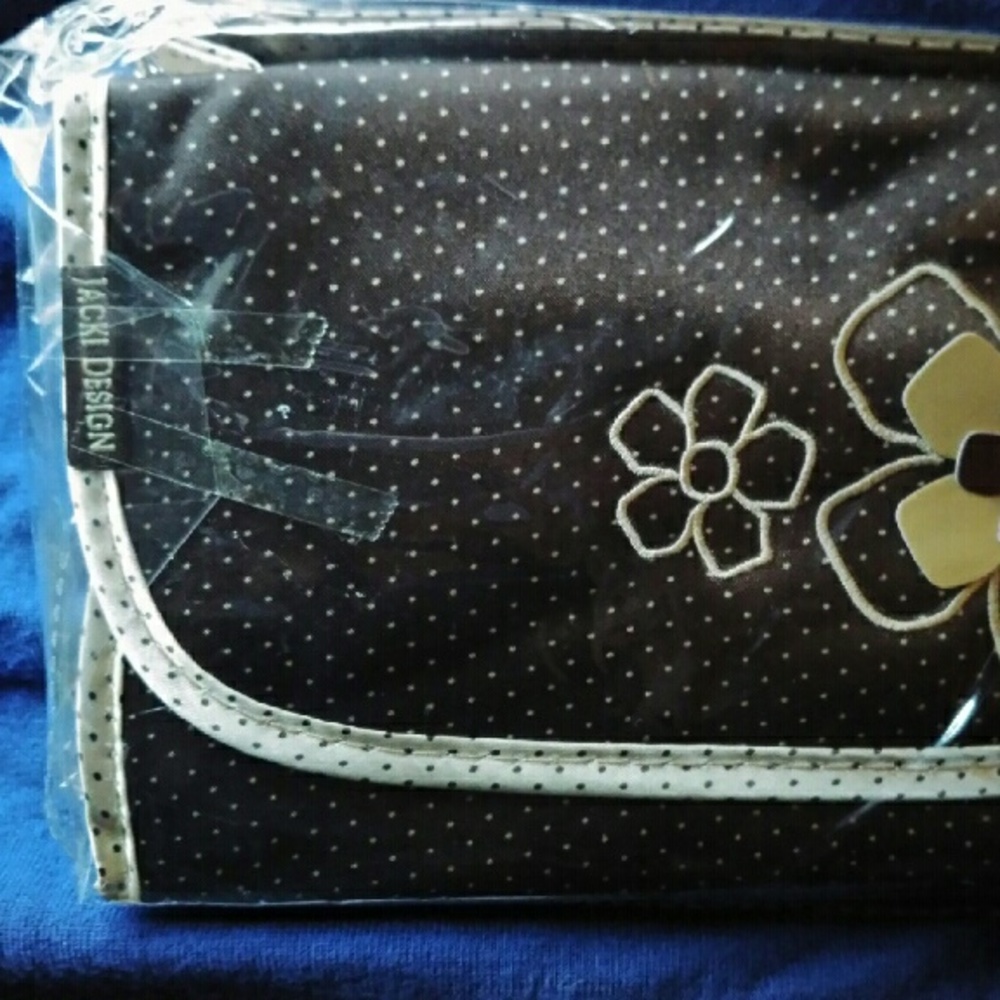 Jackie design jewelry roll