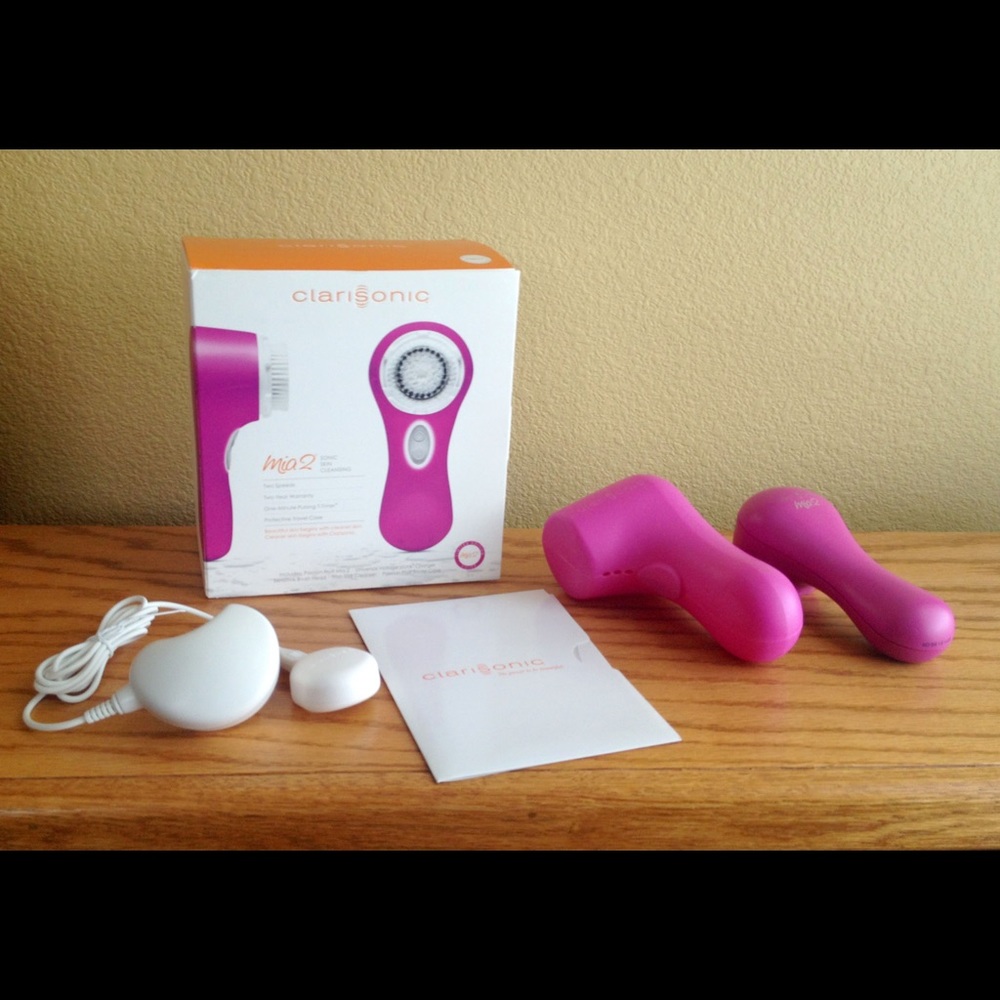 Clarisonic Mia 2 - Magenta/"Passion Fruit" Color