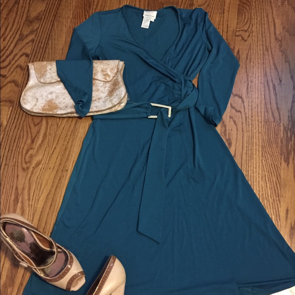 Size 6 Donna Morgan Teal wrap dress