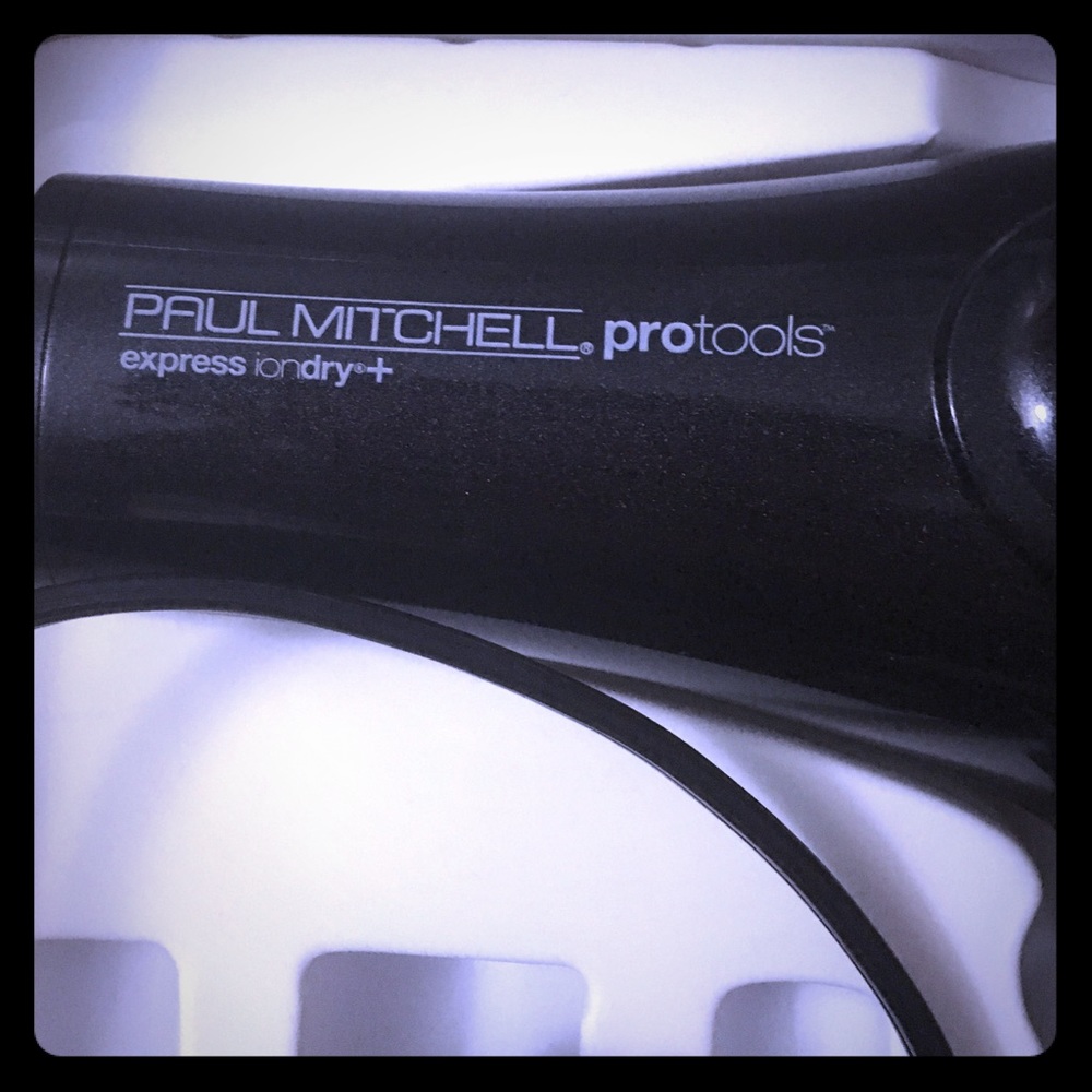 Paul Mitchell pro tools express ion dry blow dryer