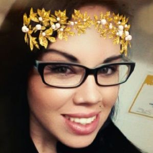 Meet your Posher, Corina