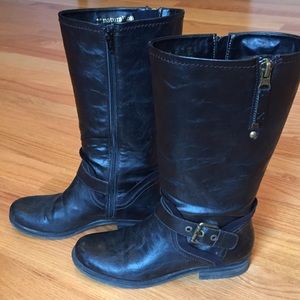 (SOLD) Naturalizer Balada Wide Shaft boot size 9