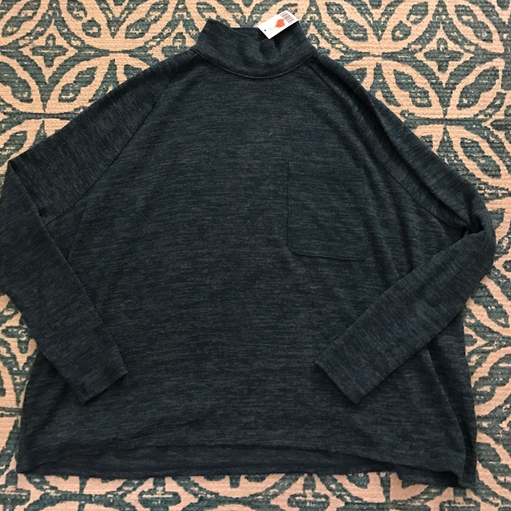 NWT Urban Outfitters BDG dolman sleeve top Small