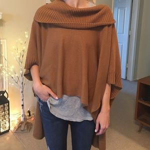 Poncho sweater