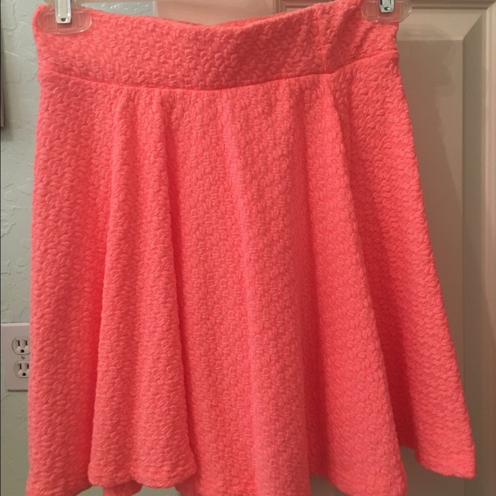 Salmon color skirt