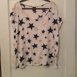 Rebel Wilson torrid star tee