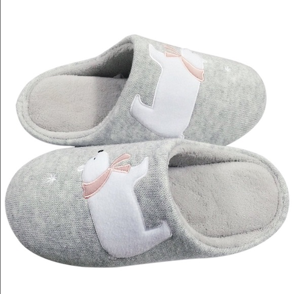 Cozy Fleece Polar Bear House Slipper, US5-6 - Picture 2 of 2