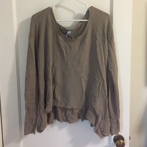 Wilt loose fitting pullover sweater