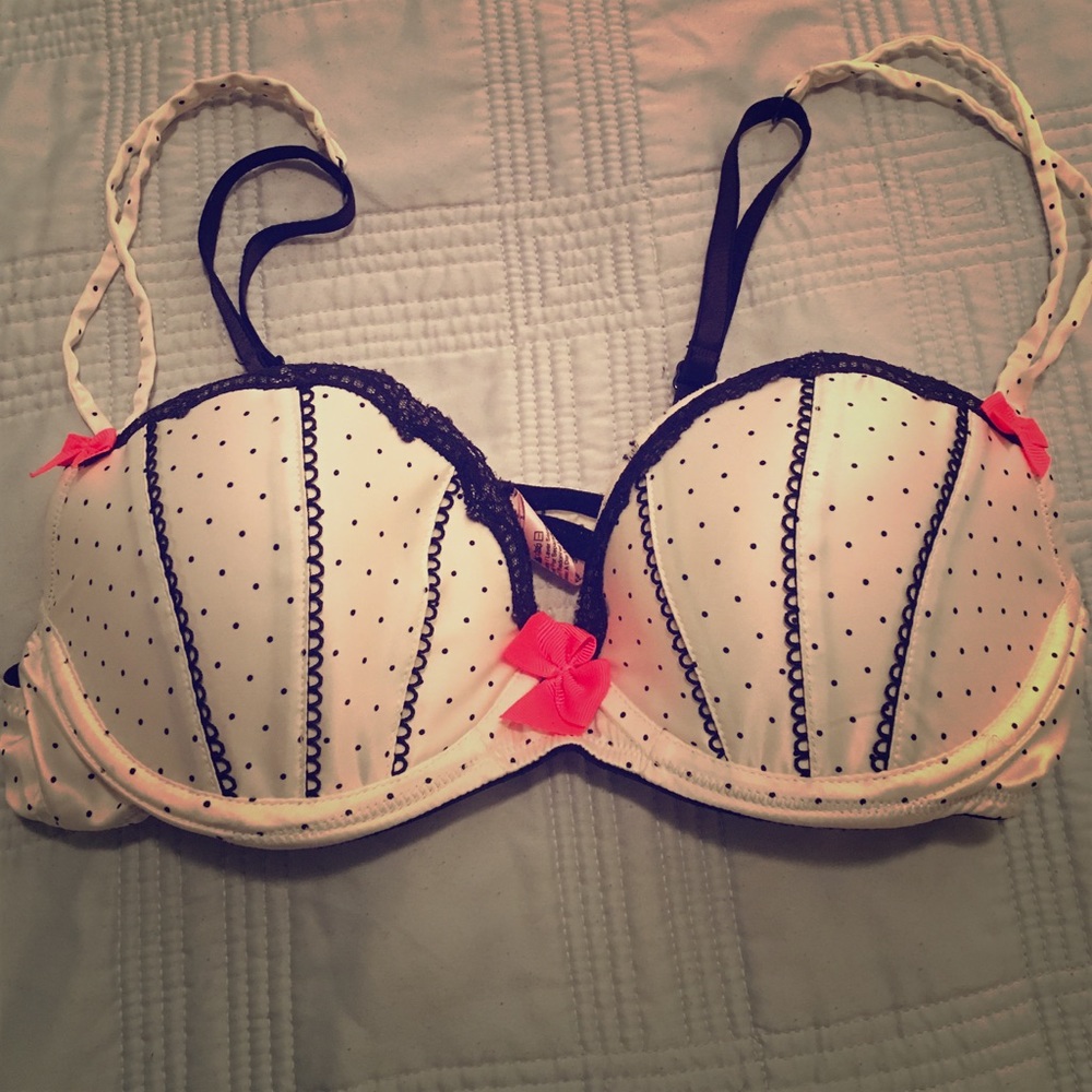 💗Victoria's Secret sexy little things bra💗