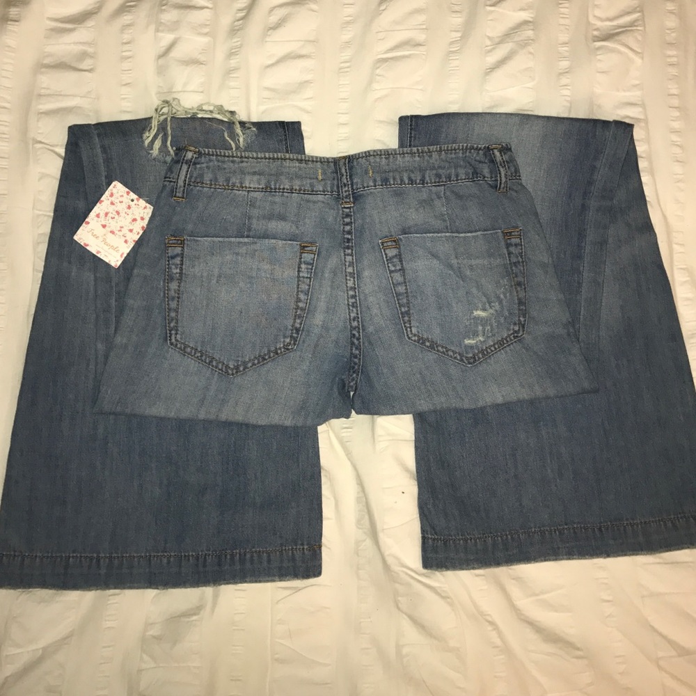 Free People Relaxed Fit Flare Jeans - Size 24