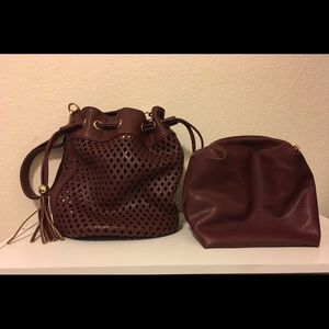 Burgundy tote bag