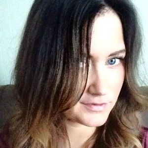 Meet your Posher, Christie