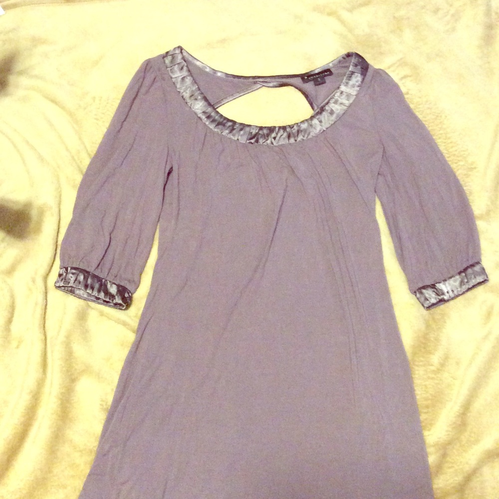 Long sleeve, knee length dress