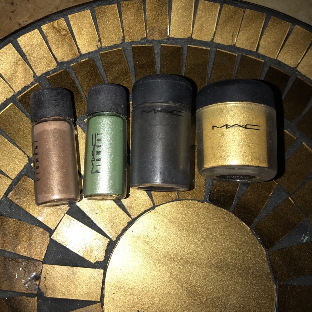 MAC Pigment Lot