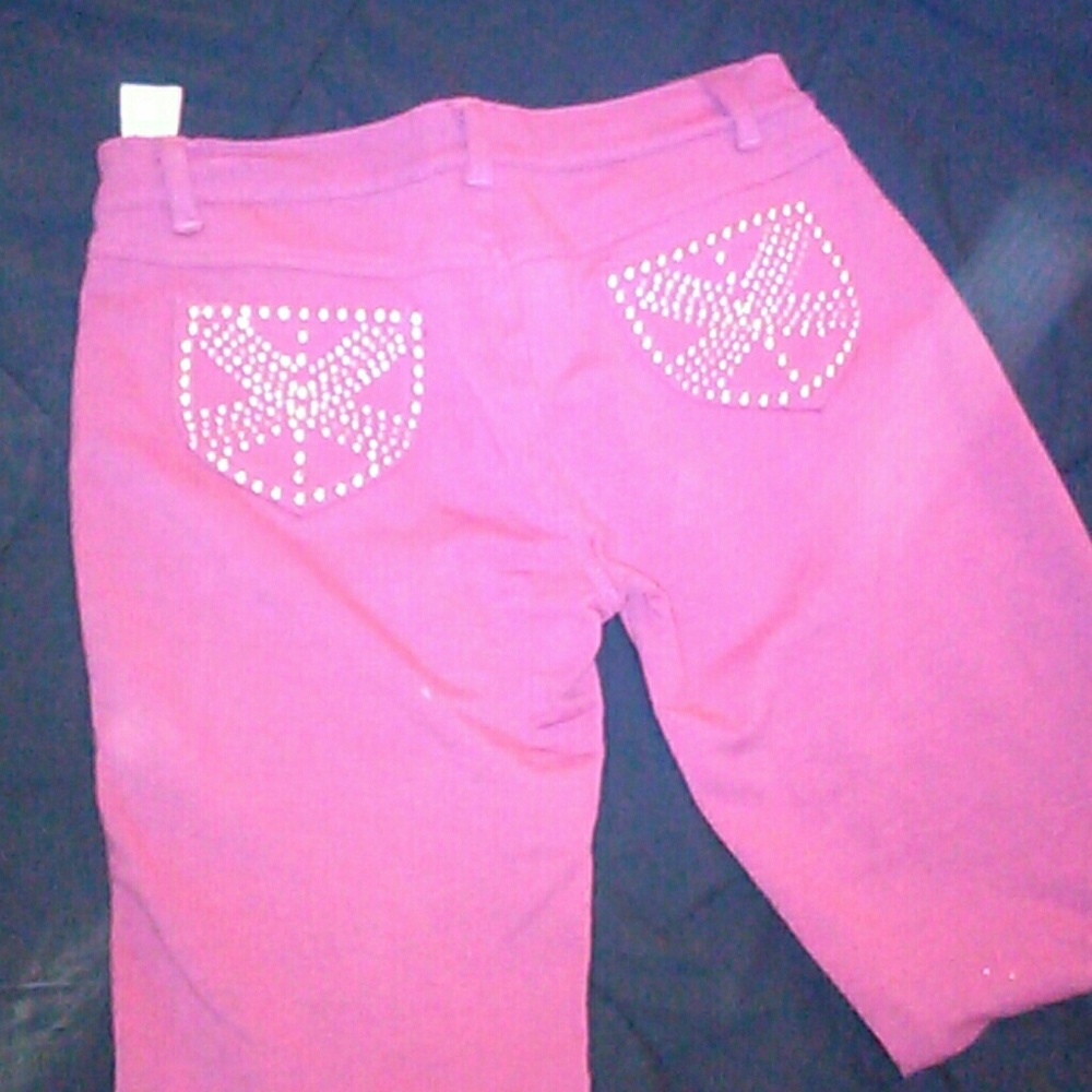 Beautiful form fitting pants