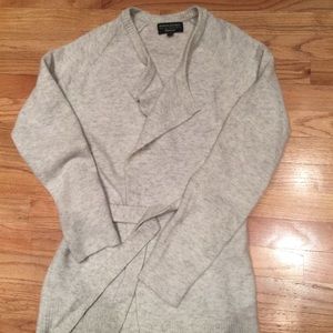 BR sweater