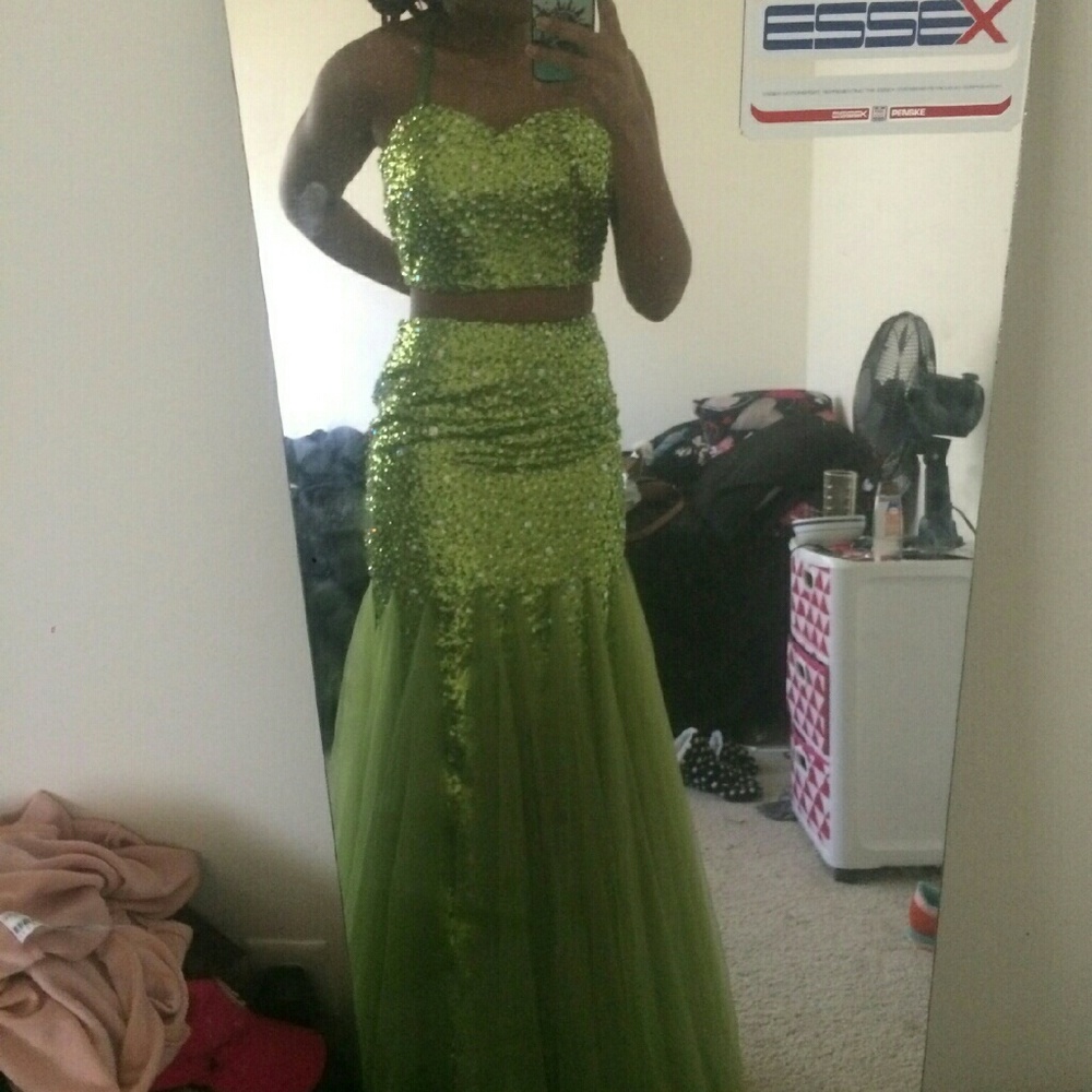 Prom dress