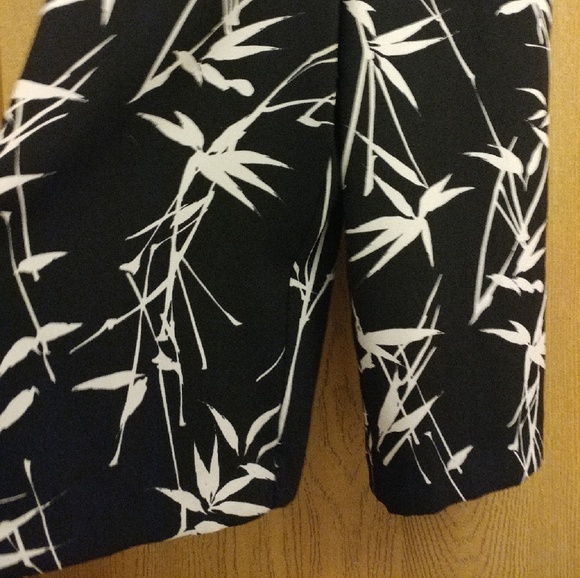 Xxx Bundled Xxxx leeveless Jumpsuit - Picture 2 of 3