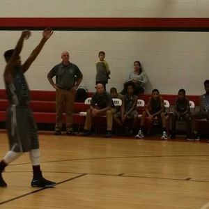 Meet your Posher, April