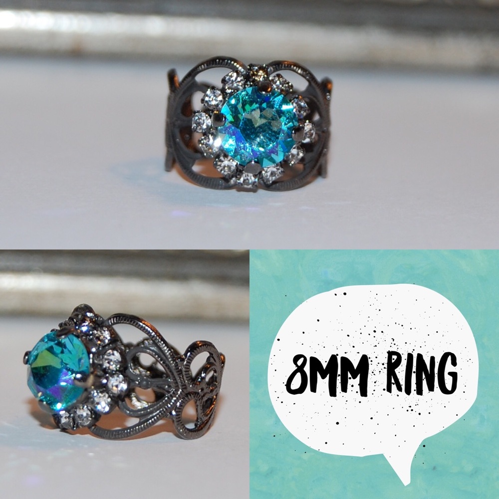 Swarovski Ring - brand new - adjustable