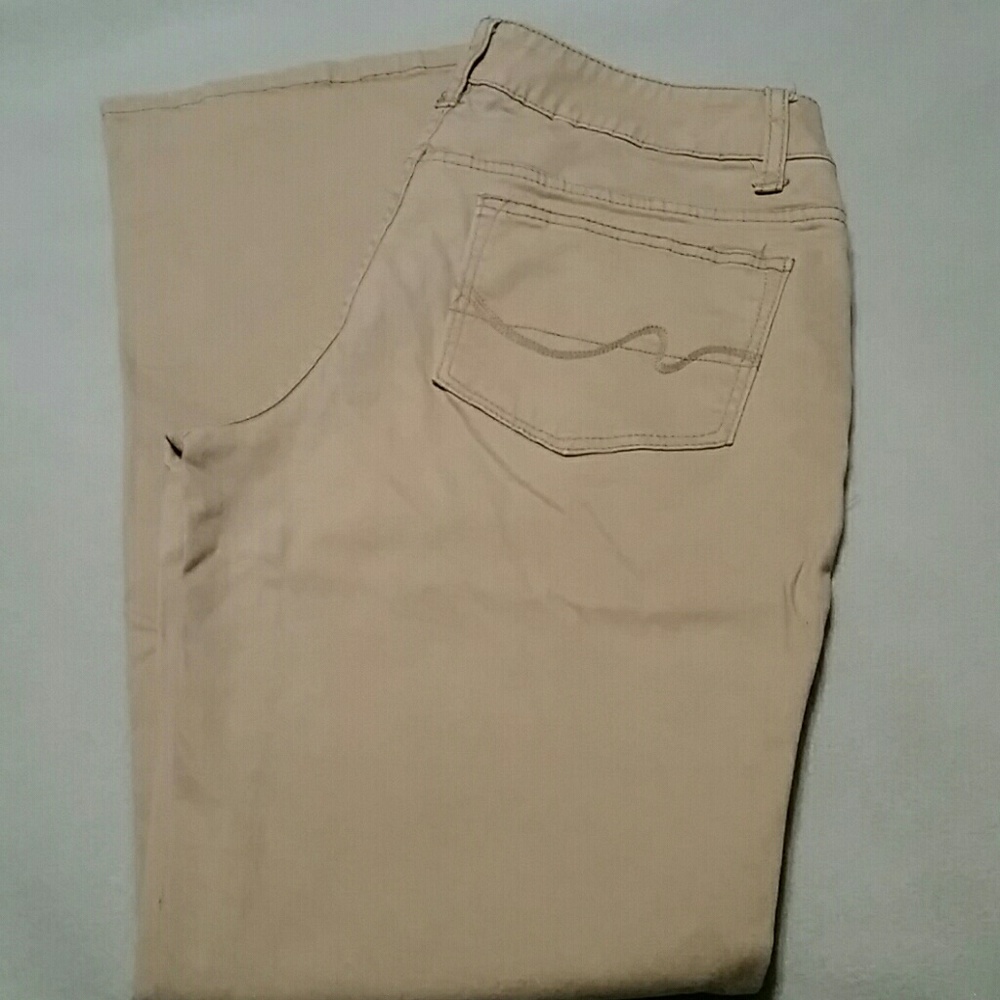 Faded glory boot 6