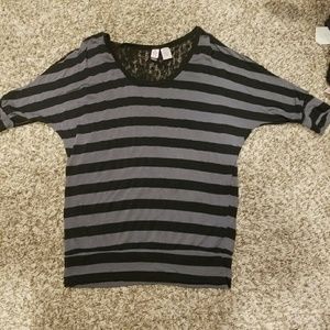 Lace and stripe short sleeve top.