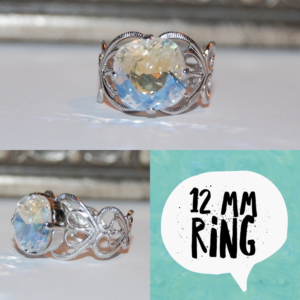 Swarovski Ring - brand new - adjustable