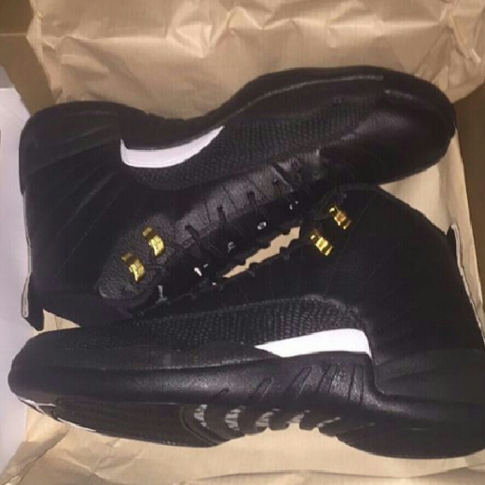 Retro 12 black masters