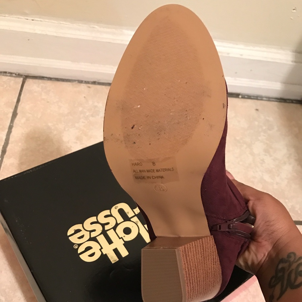 Booties - Picture 3 of 4