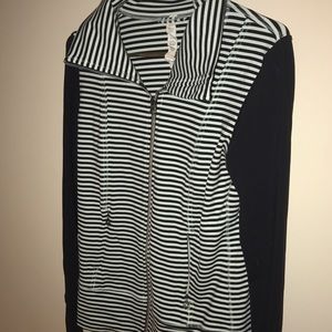 Lululemon Zip