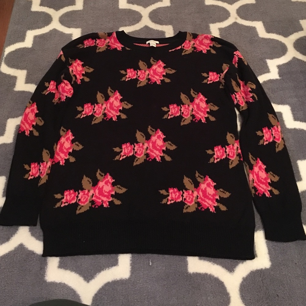 Cozy floral sweater