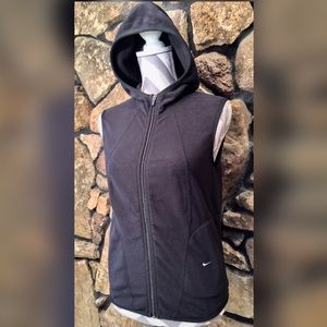 NIKE HOODED THERMA-FIT FLEECE VEST