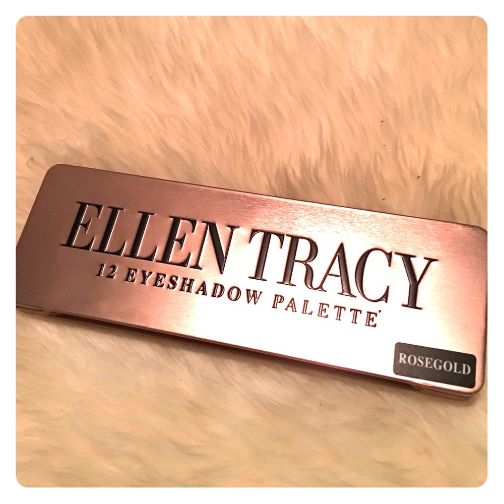 NWOT 12 Eyeshadow Palette