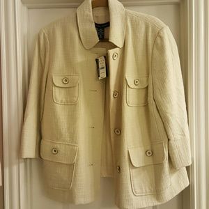 Cream Linen Blazer with 3/4 sleeves