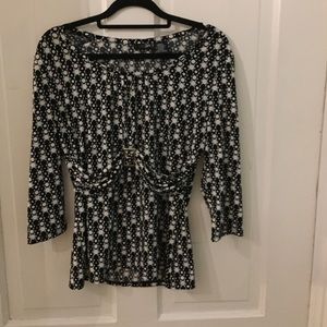 East 5th top black and white size small