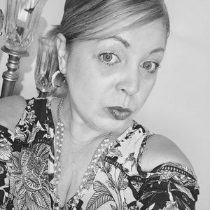 Meet your Posher, Ivette