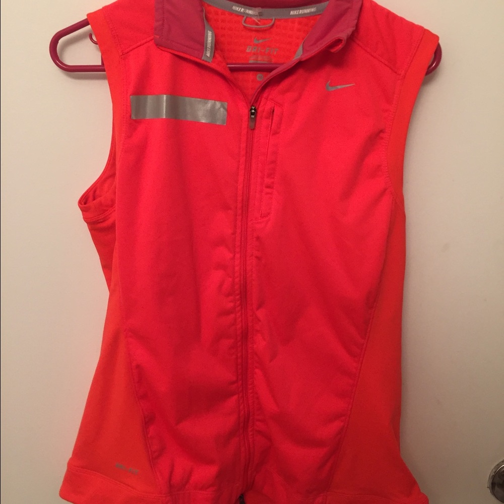 Nike Dri-Fit Zip Up Vest