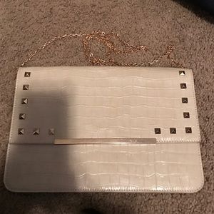 Cross body purse