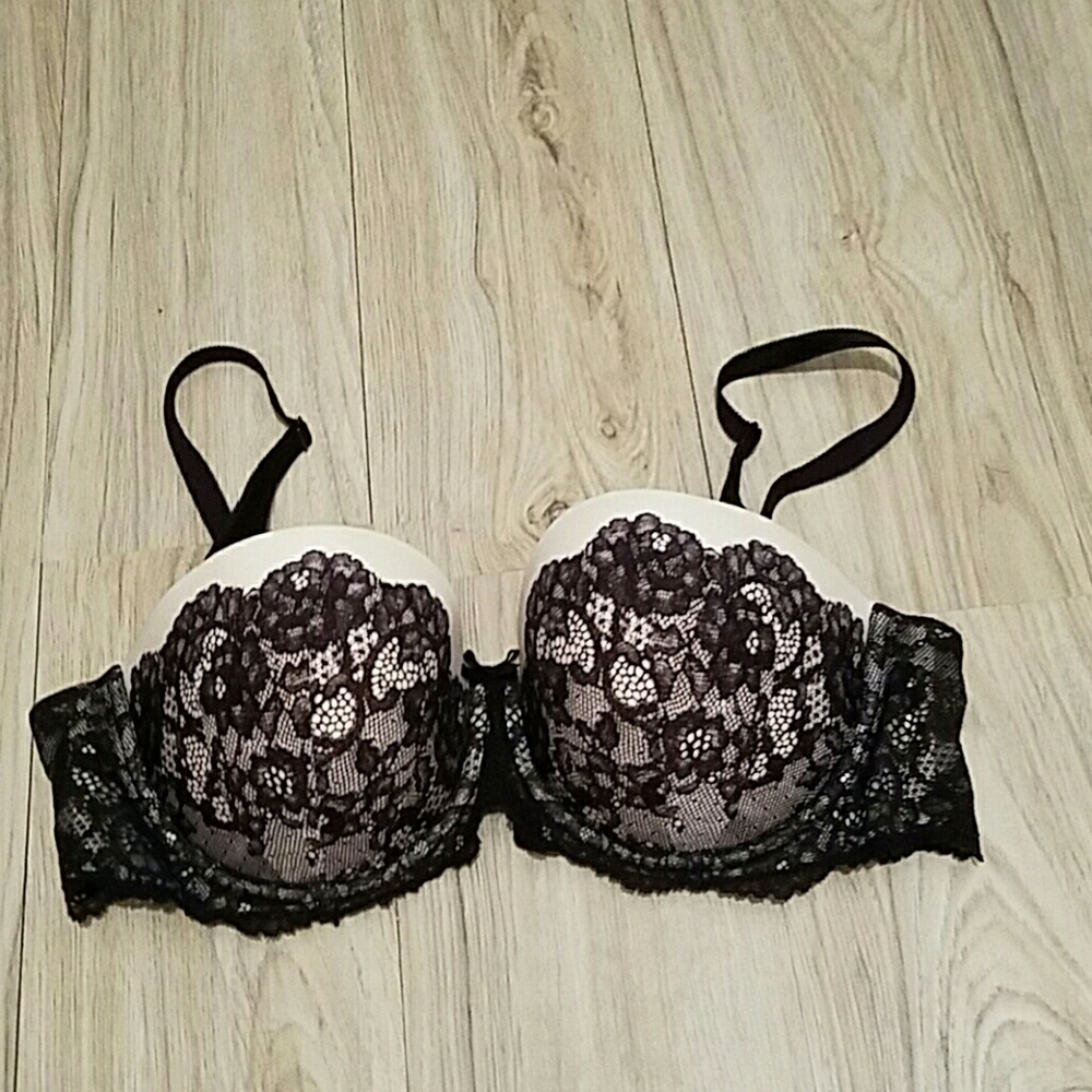 Victoria Secret bra