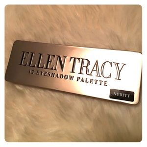 NWOT 12 Eyeshadow Palette