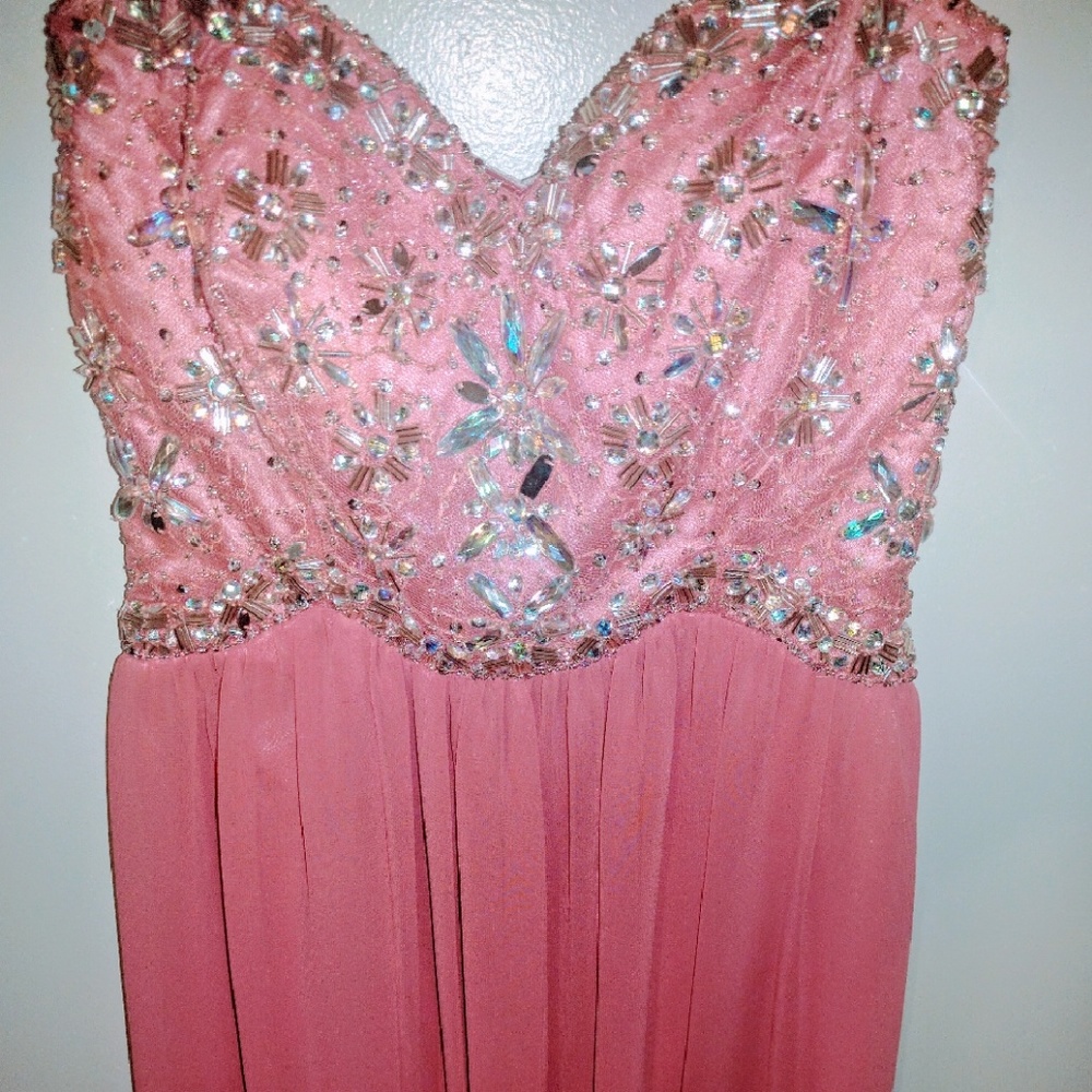 🛍️ {B. Darlin} prom dress
