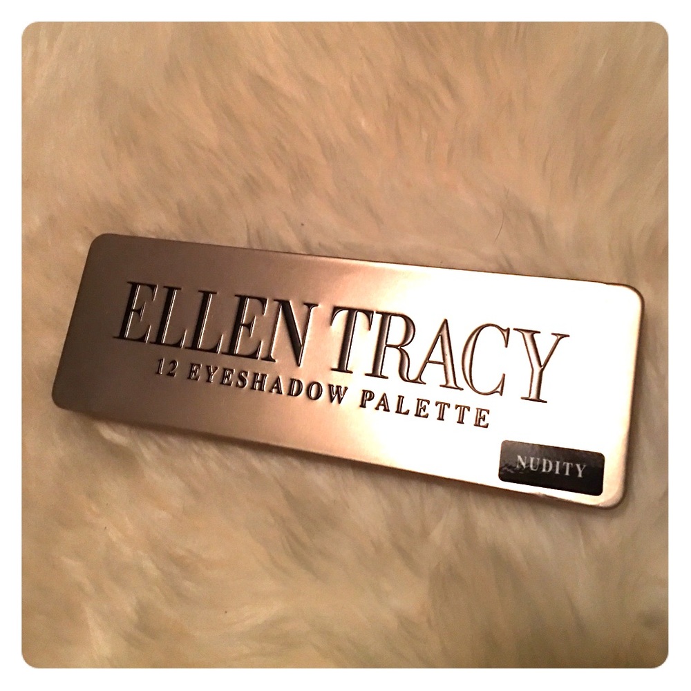 NWOT 12 Eyeshadow Palette