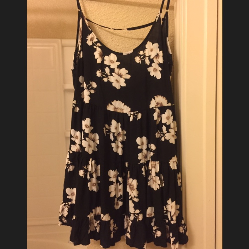 Brandy Melville summer dresses