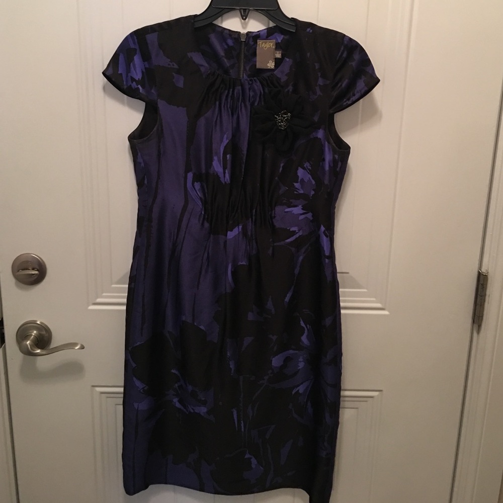 Silk cap sleeve floral dress