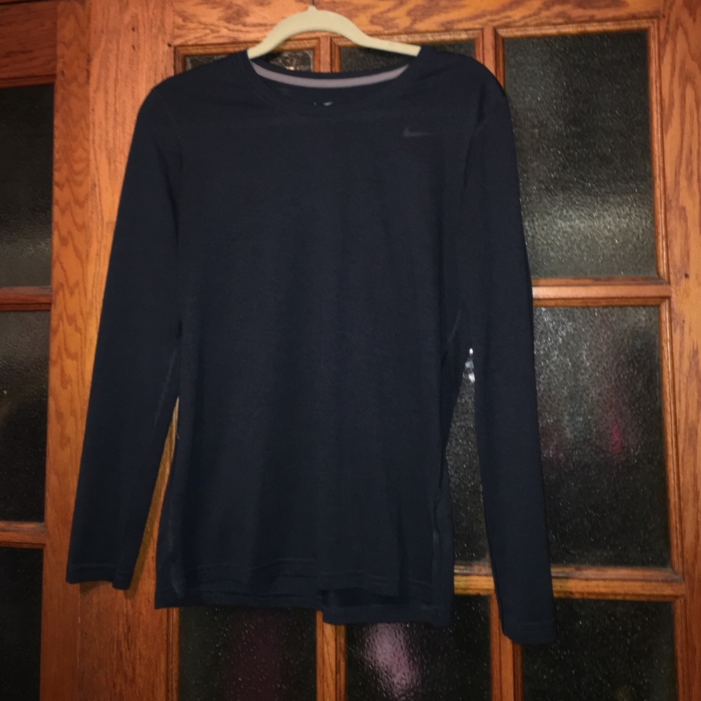 L/S Nike Dri-Fit shirt (new w/o tags!)