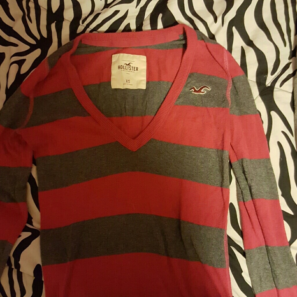 Long sleeve Hollister shirt