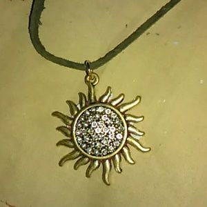 Sun choker necklace