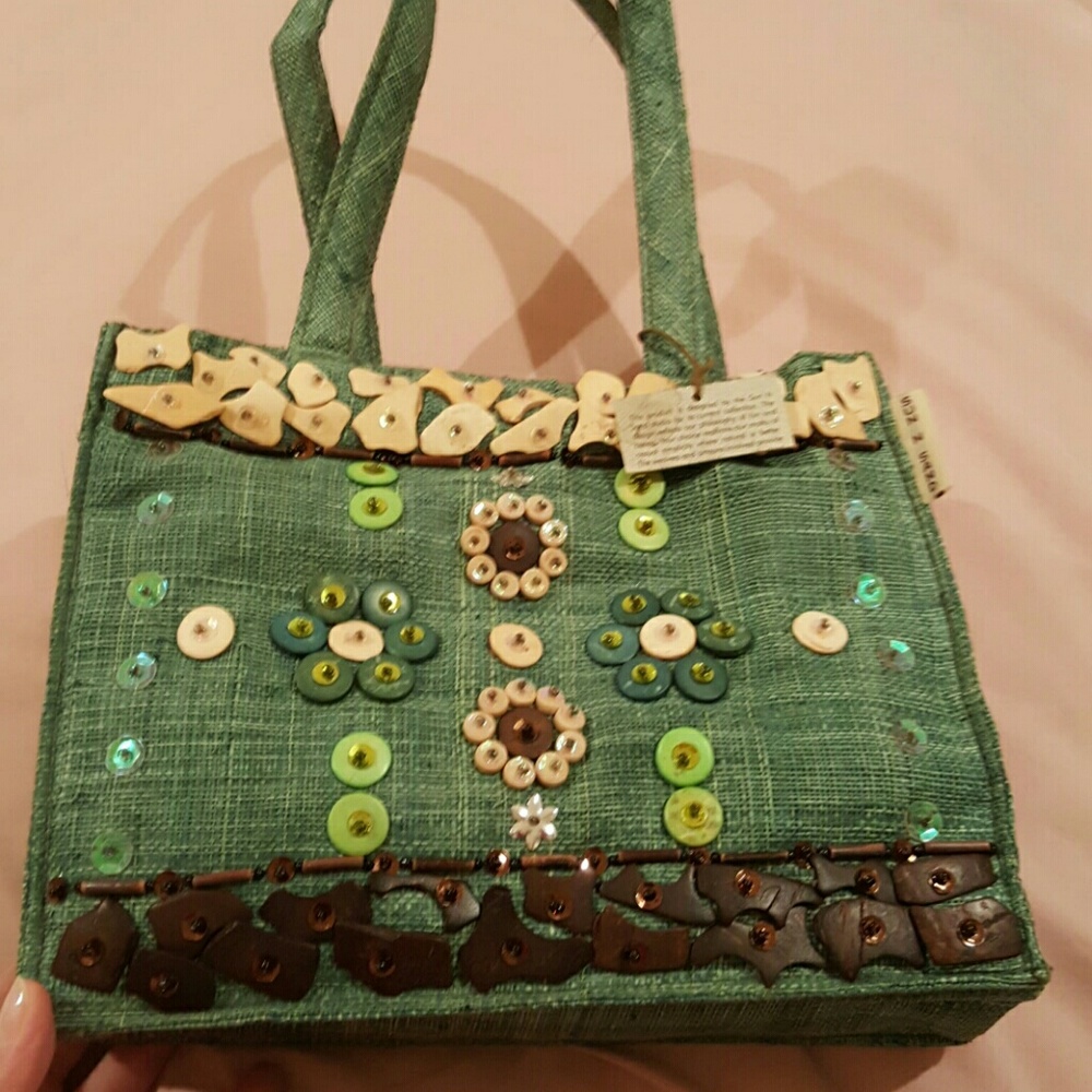 Green purse