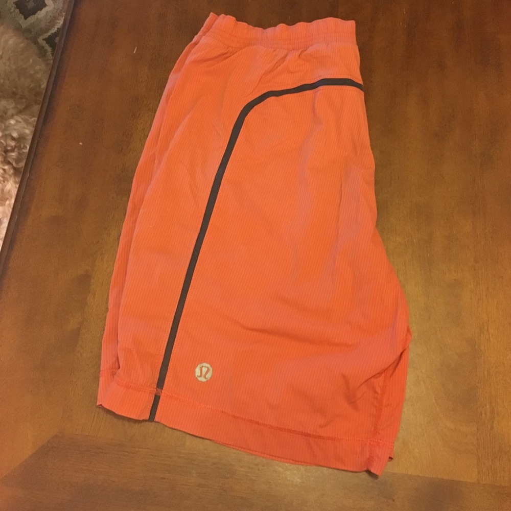 Lululemon pace breaker shorts