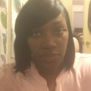 Meet your Posher, Oreal